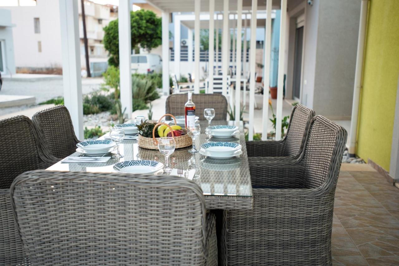 Melia Villa Kokkinos Pyrgos Eksteriør billede